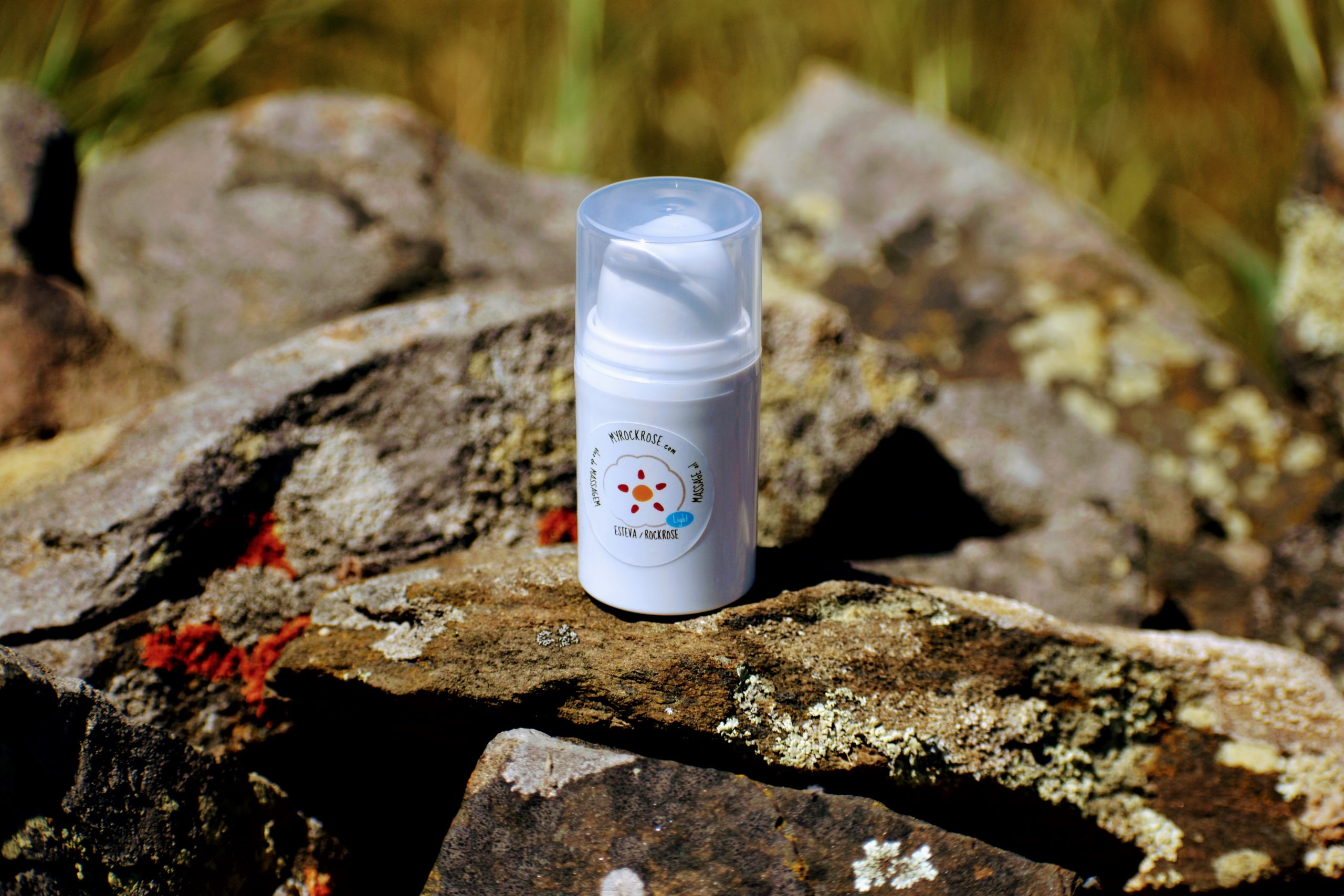 Massage Oil (Light) – 15 ml – Airless